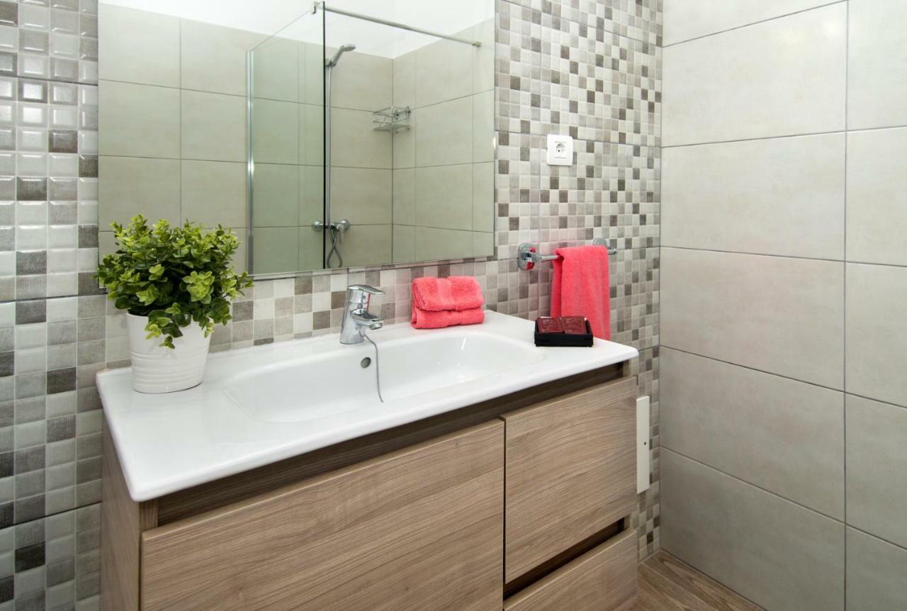 Famara. Marea Apartment Luaran gambar